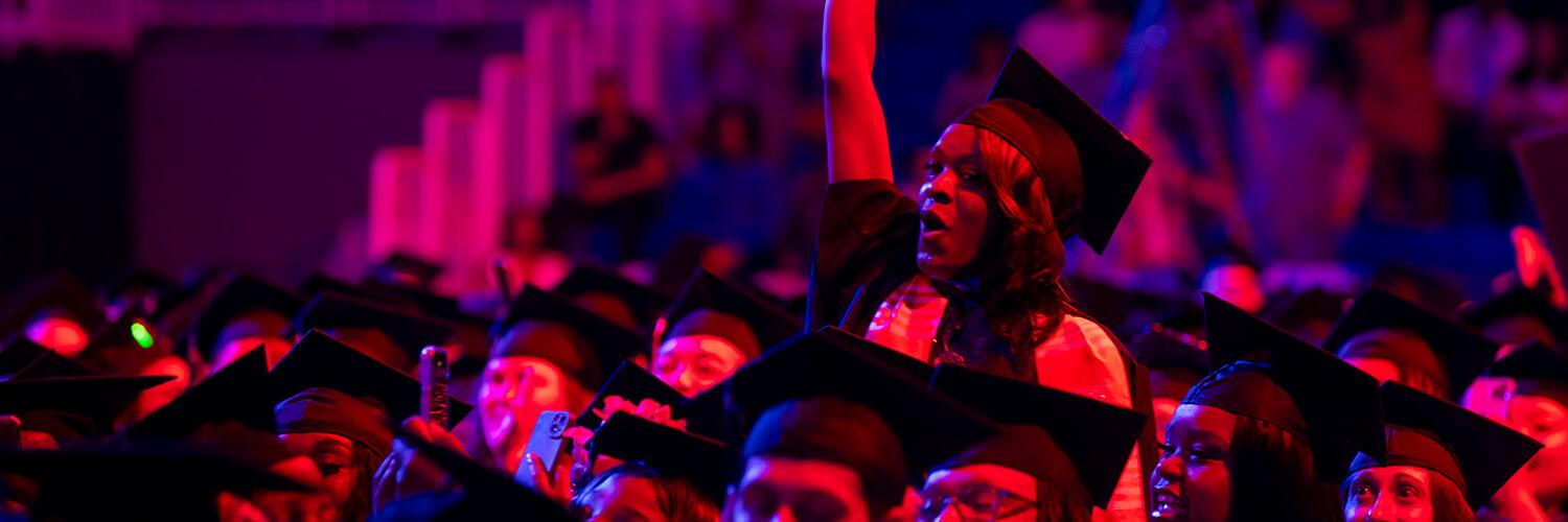 澳门新普京注册 graduates celebrating at commencement